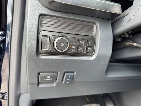 New 2025 Ford F350 Lariat w/ Lariat Ultimate Package image 23