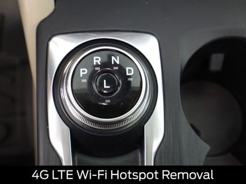 Certified 2022 Ford Escape SE image 52