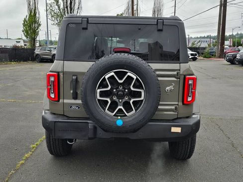 New 2026 Ford Bronco Outer Banks AWD/4WD image 4