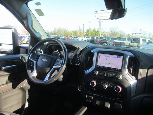 Certified 2022 Chevrolet Silverado 2500 LTZ w/ LTZ Convenience Package image 26