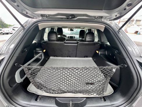 Used 2016 Jeep Cherokee Limited AWD/4WD image 11