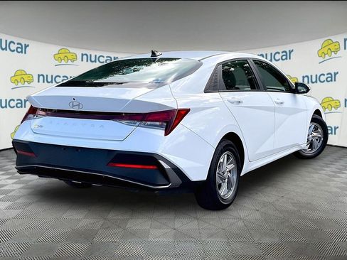 Used 2025 Hyundai Elantra SE FWD image 6