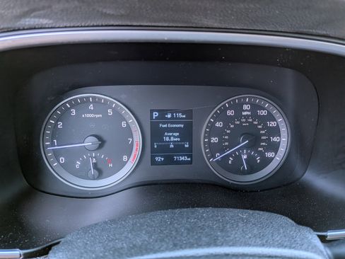 Used 2019 Hyundai Tucson Sport w/ Cargo Package FWD image 28
