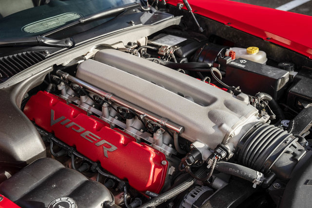 Used 2003 Dodge Viper SRT-10 RWD image 26