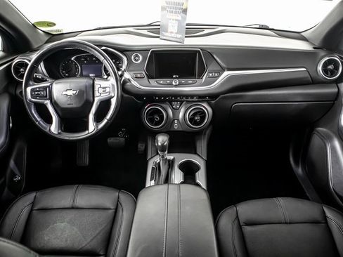 Used 2019 Chevrolet Blazer LT image 8
