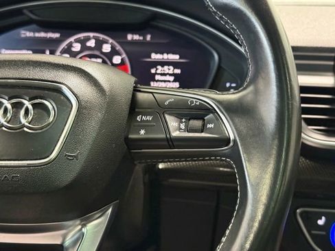 Used 2018 Audi SQ5 Prestige w/ Prestige Package image 16