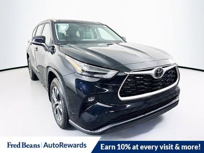 New 2025 Toyota Highlander XLE