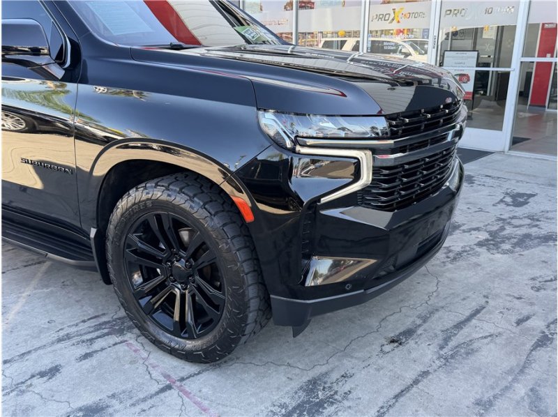 Used 2022 Chevrolet Suburban RST w/ Max Trailering Package AWD/4WD image 7