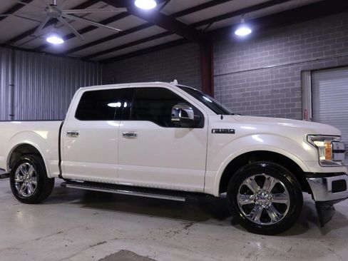 Used 2018 Ford F150 Lariat image 6