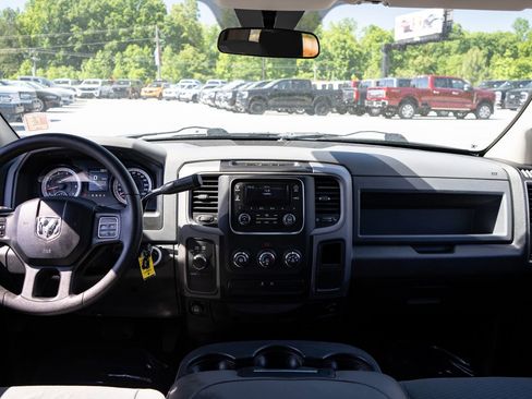 Used 2015 RAM 1500 Tradesman w/ Popular Equipment Group AWD/4WD image 19