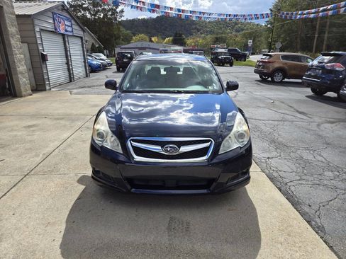 Used 2012 Subaru Legacy 2.5i Limited image 2