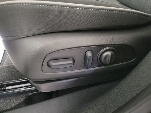 New 2026 Chevrolet TrailBlazer LT w/ Convenience Package image 17