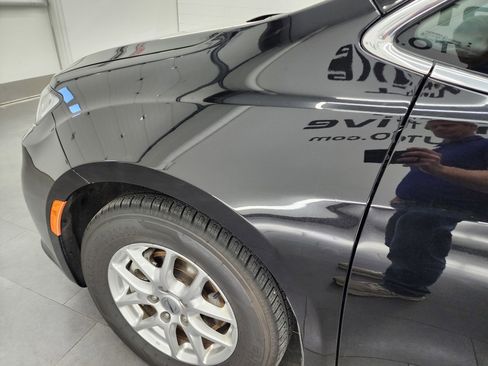 Used 2024 Chrysler Pacifica Touring-L image 34