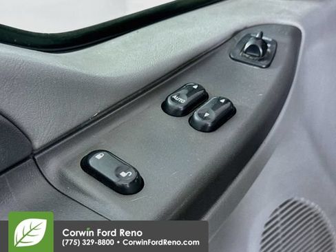 Used 2003 Ford F250 XL AWD/4WD image 17