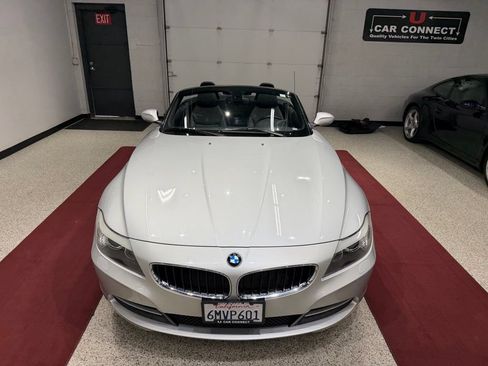 Used 2011 BMW Z4 sDrive30i RWD image 6