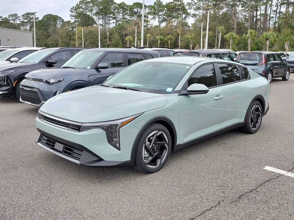 New 2026 Kia K4 EX FWD image 3