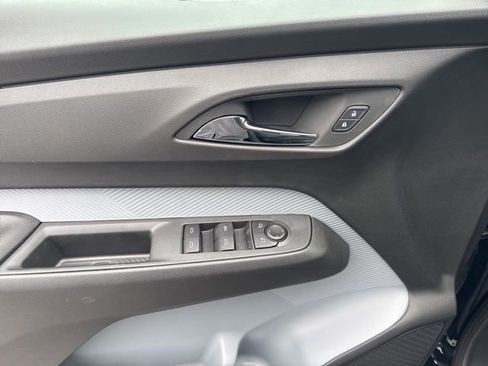 New 2027 Chevrolet Bolt LT w/ Comfort Package FWD image 9