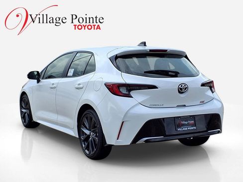 New 2026 Toyota Corolla XSE FWD image 4