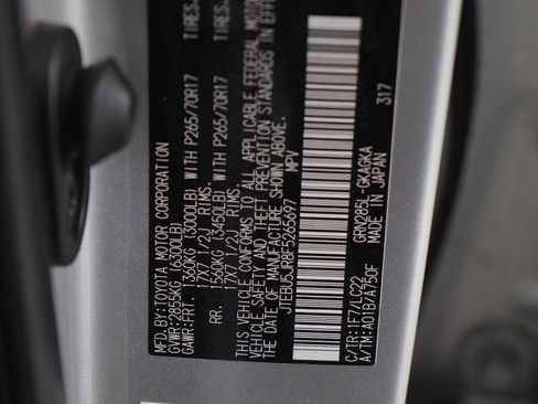 Used 2015 Toyota 4Runner Trail Premium image 30