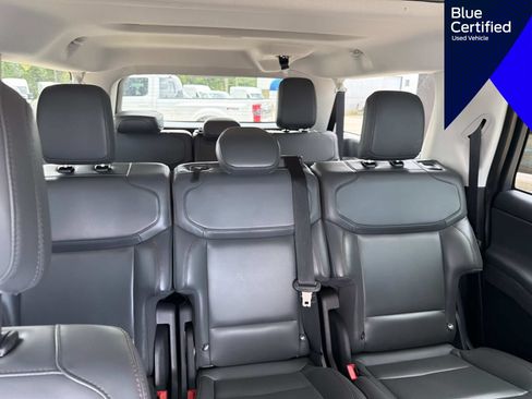 Used 2025 Ford Expedition Max Active RWD image 13