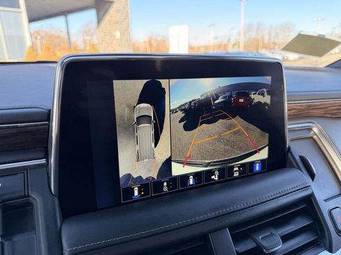 Used 2022 Chevrolet Tahoe LT w/ Luxury Package image 45