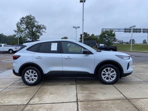 Used 2025 Ford Escape Active image 12