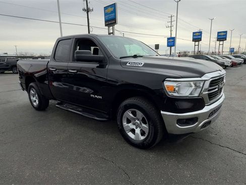 Used 2020 RAM 1500 Big Horn image 2