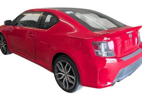 Used 2015 Scion tC FWD image 3