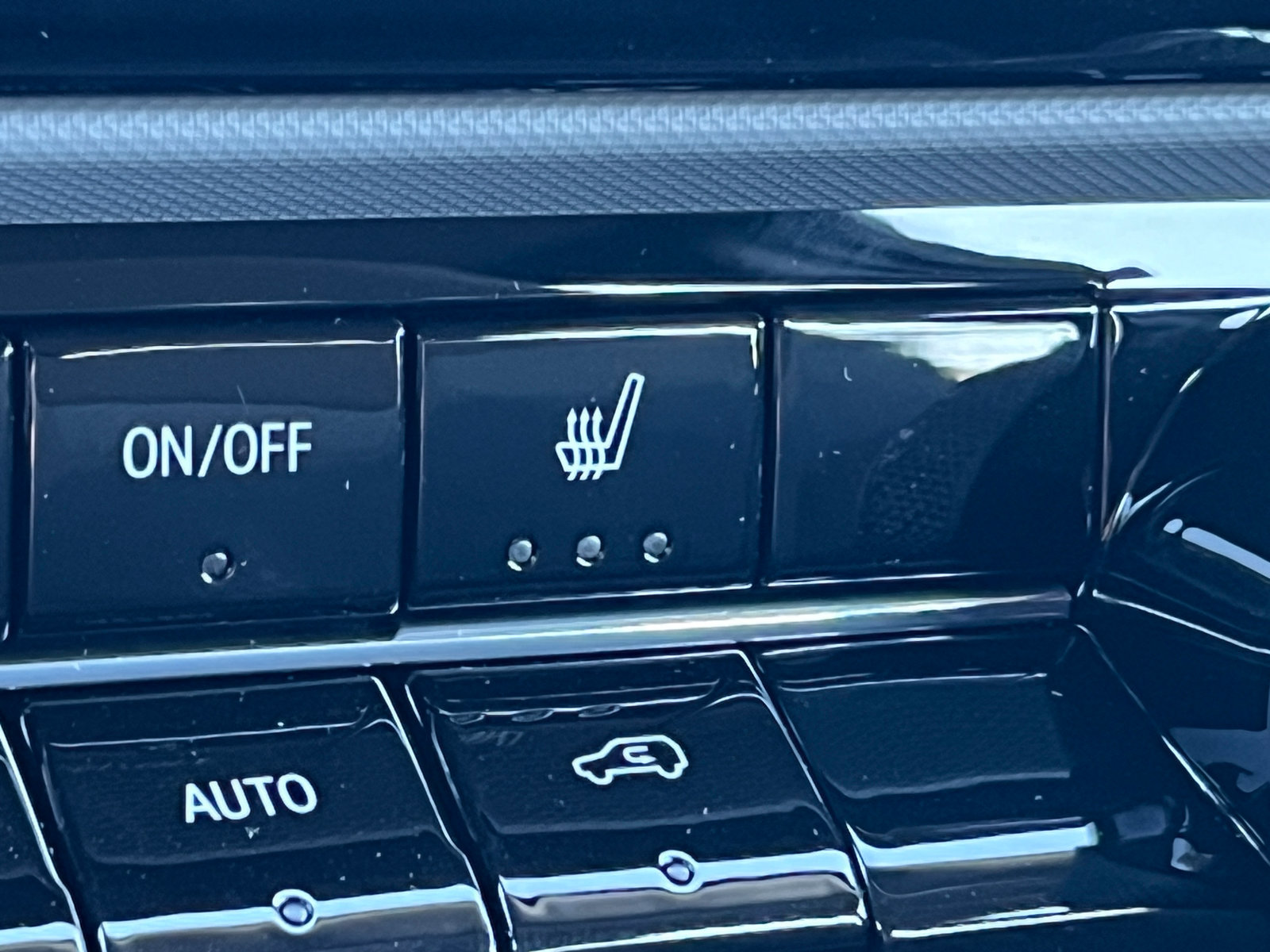 New 2027 Chevrolet Bolt LT w/ Comfort Package FWD image 22