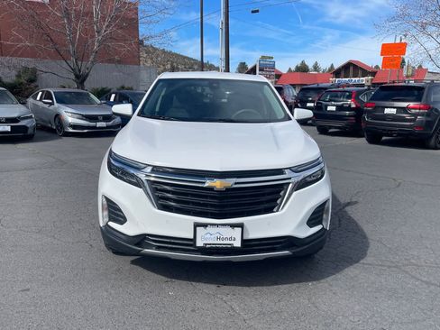 Used 2022 Chevrolet Equinox LT image 8