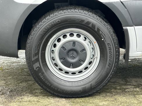 New 2026 Mercedes-Benz Sprinter 2500 image 24