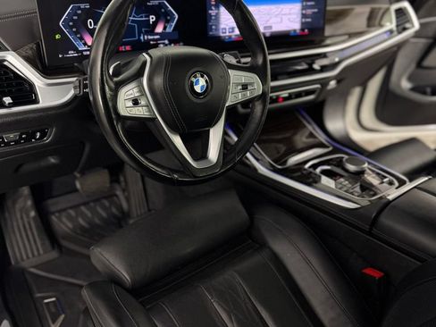 Used 2023 BMW X7 xDrive40i w/ Premium Package AWD/4WD image 30