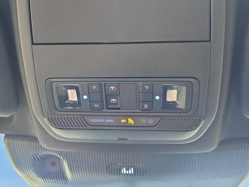 Used 2026 Ford Explorer Tremor w/ Tremor Ultimate Package AWD/4WD image 34