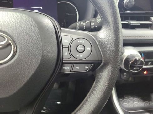 Certified 2024 Toyota RAV4 XLE AWD/4WD image 26