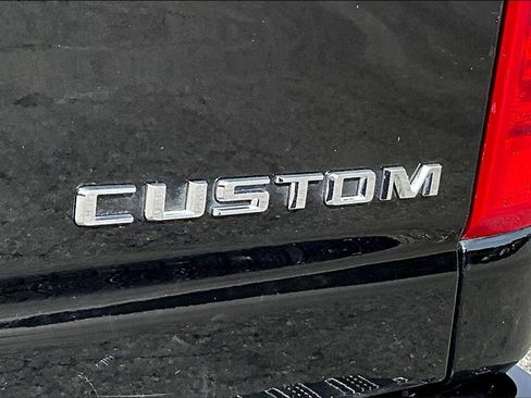 Certified 2024 Chevrolet Silverado 2500 Custom w/ Custom Value Package image 21