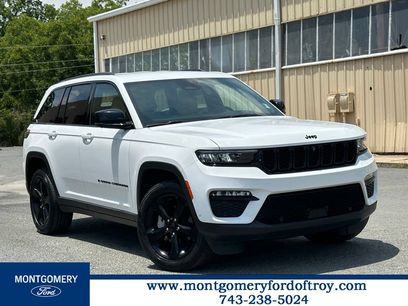 Used 2023 Jeep Grand Cherokee Limited w/ Luxury Tech Group II