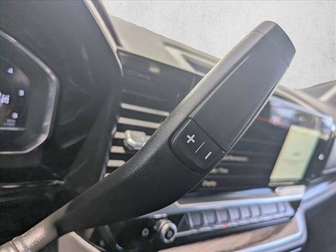 Used 2022 GMC Sierra 1500 Elevation AWD/4WD image 11