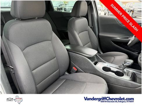 Used 2021 Chevrolet Malibu LS FWD image 24