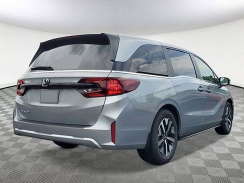 New 2026 Honda Odyssey EX-L image 2