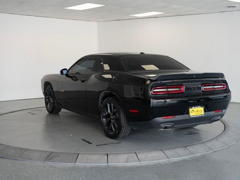 Used 2020 Dodge Challenger SXT w/ Blacktop Package RWD image 5