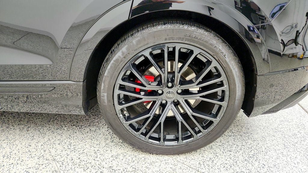 Used 2024 Audi SQ8 Premium Plus AWD/4WD image 28