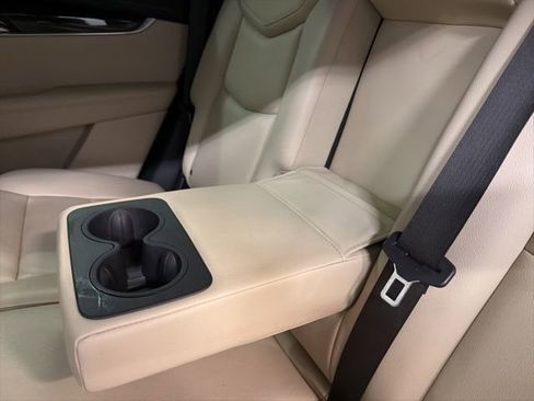 Used 2017 Cadillac XT5 FWD image 20