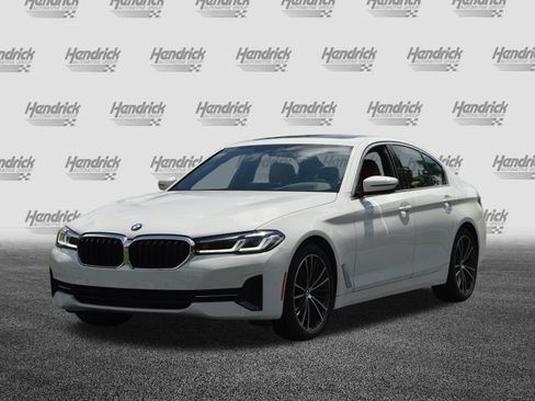 Certified 2023 BMW 530i xDrive w/ Premium Package AWD/4WD image 7