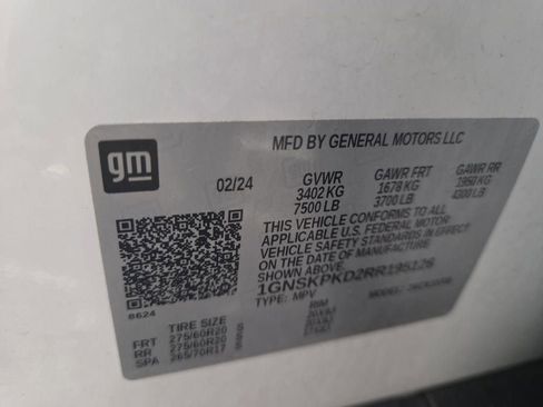 Used 2024 Chevrolet Tahoe Z71 w/ Luxury Package image 40