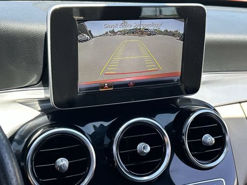 Used 2018 Mercedes-Benz C 300 Sedan image 15