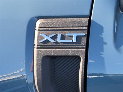 Used 2022 Ford Maverick XLT w/ Equipment Group 300A Standard image 10