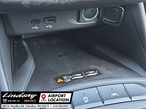 New 2026 Buick Envista Sport Touring w/ Convenience I Package FWD image 37