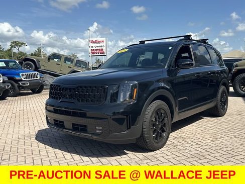 Used 2025 Kia Telluride SX Prestige X-Pro AWD/4WD image 2