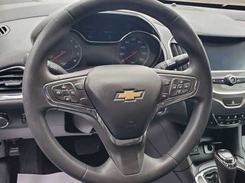 Used 2016 Chevrolet Cruze LT w/ Convenience Package FWD image 17