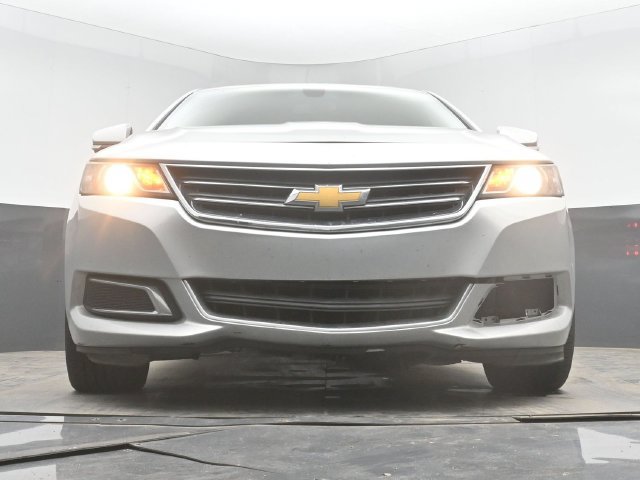 Used 2016 Chevrolet Impala LT FWD image 28